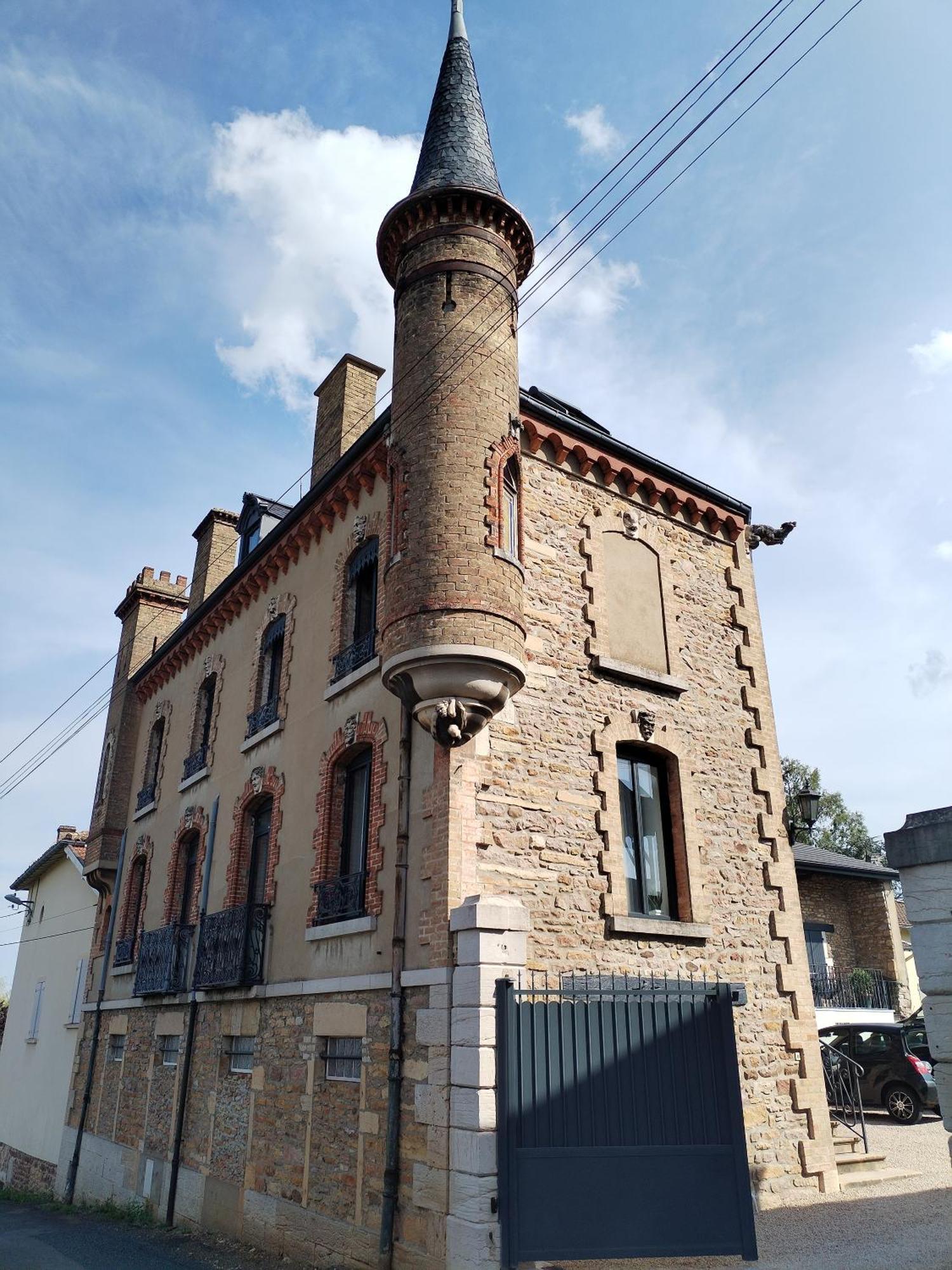 Le Petit Chateau De Sathonat - Horizon Paradis Saint-Amour-Bellevue Exteriér fotografie